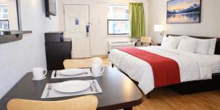 Trailhead Flats Gallery 2