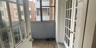 AWESOME ALLSTON 2 BED!!! Gallery 21