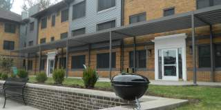 2123 Shady Ave Gallery 1