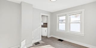 SCORE 50% OFF 1ST MONTH'S RENT IF SIGNED BY AUGUST 14! Stunning 4 bedroom home in Castle Shannon available September 1! Gallery 23