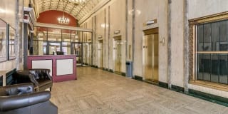 Gravier Place Gallery 18