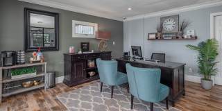 Amalie Apartment Homes Gallery 29