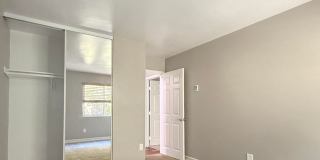 Hourglass Park Apartments Gallery 13