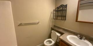 3 Bedroom 2 Bathroom Duplex Gallery 28
