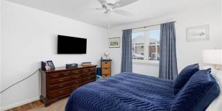 70 Carroll Avenue unit: 1009 Gallery 7