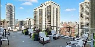 1000 N Lake Shore Drive Gallery 9