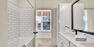 Townes at McCullough Gallery 7