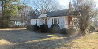 1073 W NC 150 Highway Gallery 1