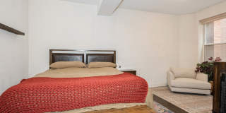 2322 W AUGUSTA Boulevard Gallery 6