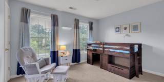 7707 LAKE GLEN Drive Gallery 34