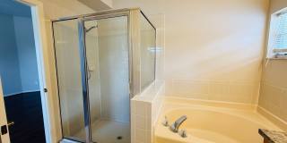 Beautiful 4-Bedroom Home for Rent! Gallery 23