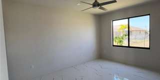 1832 NW 22nd Place Gallery 15