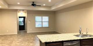 1513 Club Dr Gallery 9