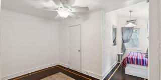 423 S CARLISLE Street Gallery 23