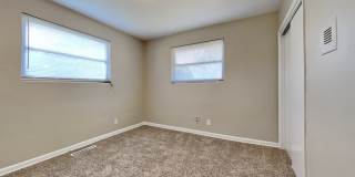 1332 Arlingwood Avenue Gallery 12