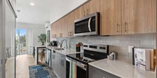 Cru at Willows Gallery 13