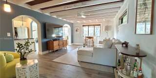 1175 NE 131st St Gallery 5