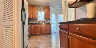 Great Duplex in Briarwood Gallery 9