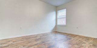 Super cute 3/2 in Southeast Austin! Gallery 9