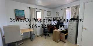 FULLY FURNISHED 4 Bedroom 2 Bath with Breathtaking Views Gallery 16