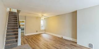 Spacious & Updated Grays Ferry Rowhome Near Parks and Center City — Accepting ALL PHA voucher holders Gallery 4