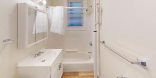 1632 Commonwealth Ave. Gallery 4