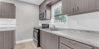 6940 NW 6th Ct Gallery 13