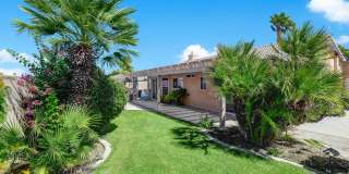 AVAILABLE NOW!! GORGEOUS 3 Bedroom 2 Bathroom Home in Indio! Gallery 18