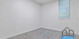 Hollywood 12 Gallery 44