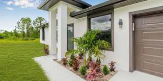 Single family for rent in Lehigh Acres zip code 33972. 3bed/2baths.Rapid approval. Single family for rent in Lehigh Acres zip code 33972. 3bed/2baths.Rapid approval. Gallery 1