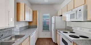 Ashford Wellington - 55+ Senior Living Gallery 24