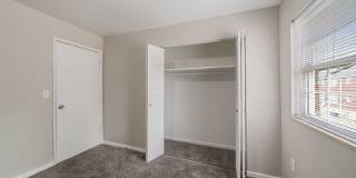 Colonial Oaks Gallery 11