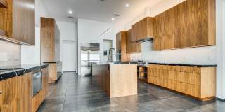 Luxury Summerlin Living in Gated Canyon Crest Community Gallery 13