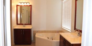 19298 Seneca Avenue, Weston, FL 33332 - 2437 Gallery 16