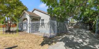Looking for a charming 2-bedroom, 1-bath single-family home with a spacious yard? Looking for a charming 2-bedroom, 1-bath single-family home with a spacious yard? Gallery 1