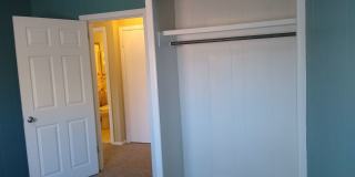Highlands 1 Bedroom 1 Bath w/ Yard and Laundry! Gallery 92