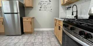 Adorable 3 Bedroom Ranch-Move-In Ready!! Gallery 3