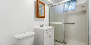 Beautiful 4-bedroom, 2-bathroom home located in the vibrant city of Westminster, Gallery 20