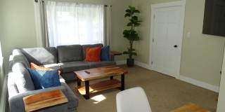 303 Bishop St., 1 Gallery 1