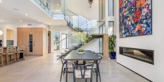 200 N DOHENY Dr Gallery 48