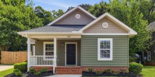 3 Bedroom Minutes From Downtown Greenville Gallery 1