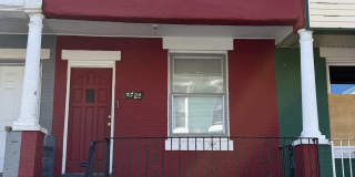 2828 West Clementine Street Gallery 1