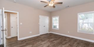 Patriots Place Gallery 112