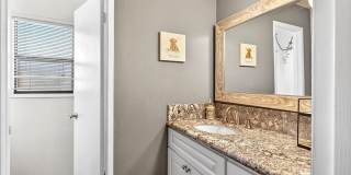 42430 Adams Street Gallery 21