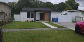 4425 SW 21st St Gallery 1