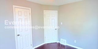 8270 Trinity Street Gallery 22