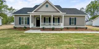Introducing Your Dream Home in Nash County's Tar River Reservoir Area! Lawn Care Included! Gallery 1