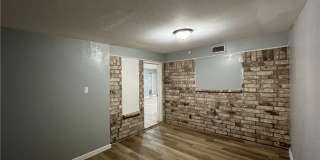 4123 Crenshaw Drive Gallery 15