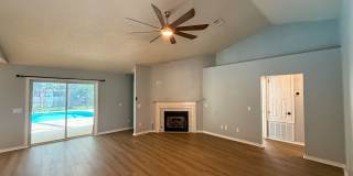 4 Bedroom 3 Bath House in Cantonment with a Pool & Solar Panels! Gallery 8
