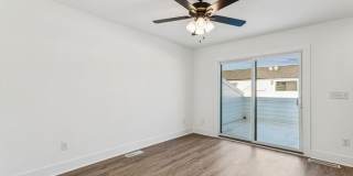 5006 Grayton Alley Gallery 35